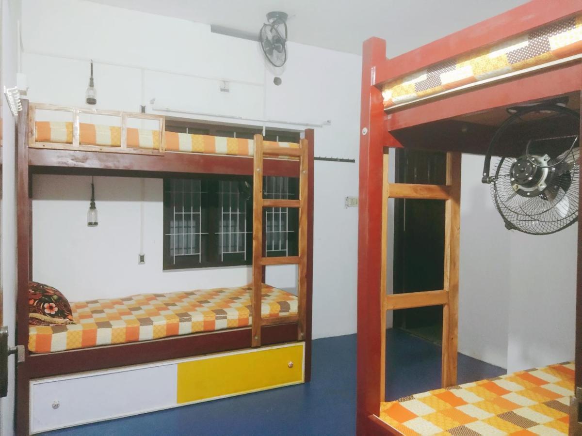 Peace & Love Hostel Kochi