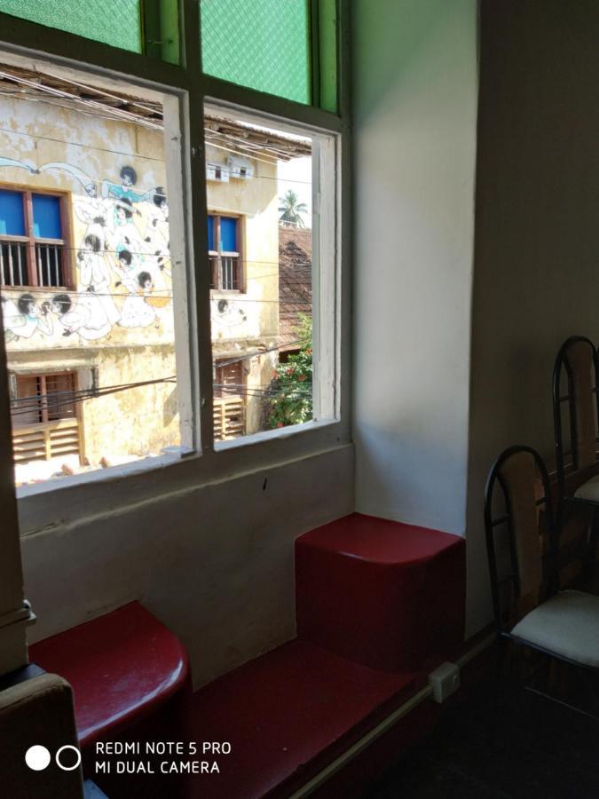 Hostel X