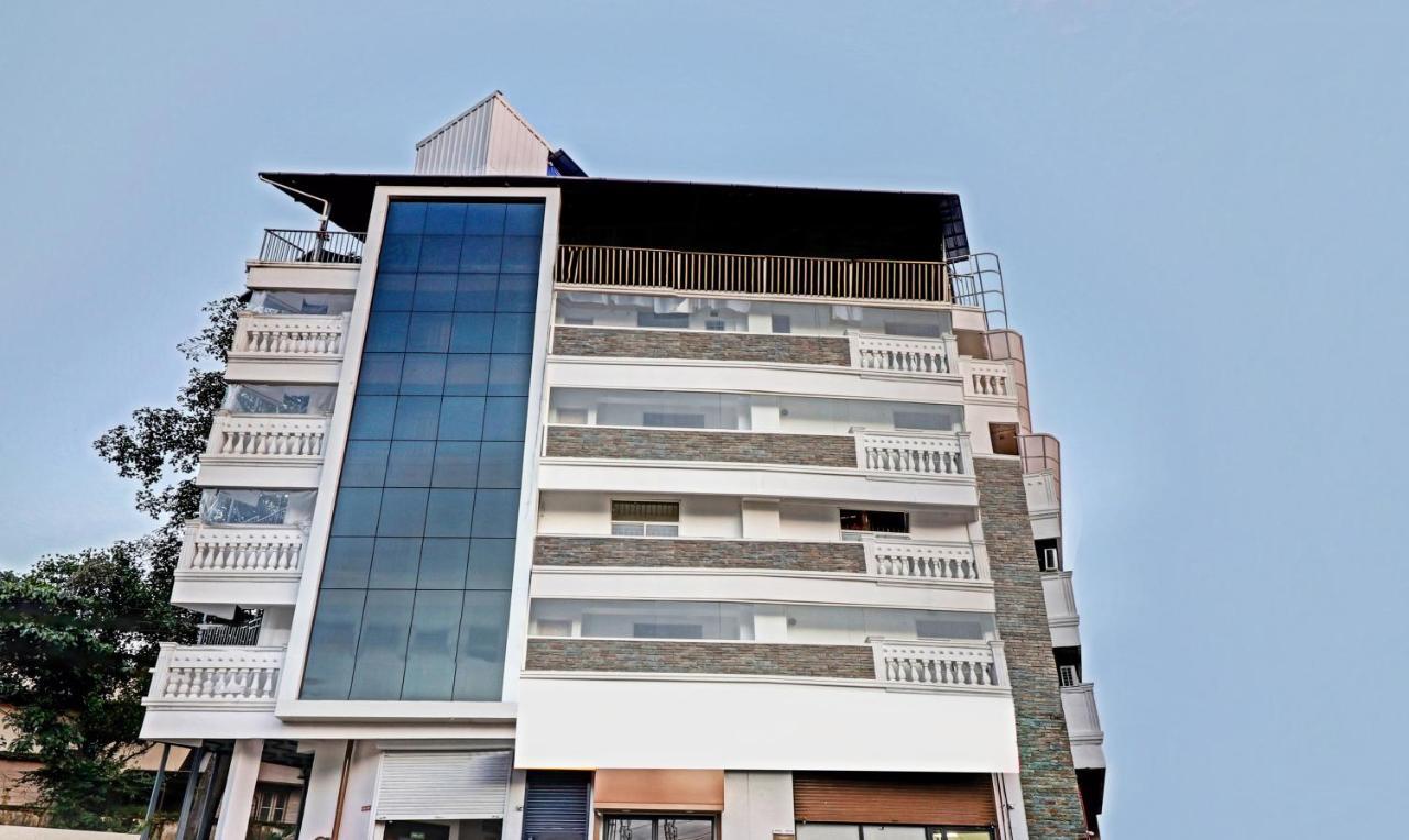 Hotel Itsy Dew Dreams Kochi