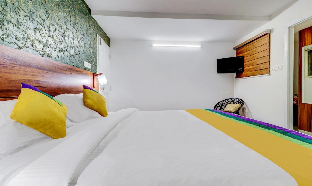Itsy Dew Dreams Hotel